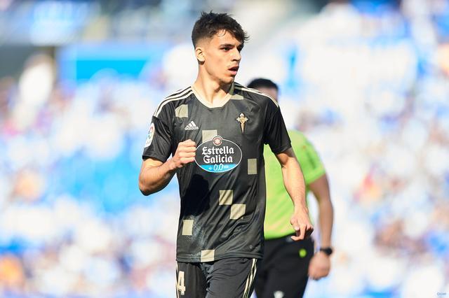 比利亚：传统9号位并没有消失，我非常欣赏阿尔瓦雷斯