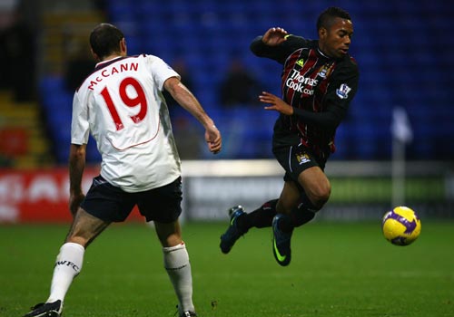 英超豪门又掉链子：3场不胜狂丢7分，争冠形势迅速恶化