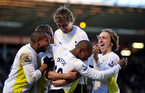 康宁汉姆29+10+8率队大胜，个人高效砍下准三双